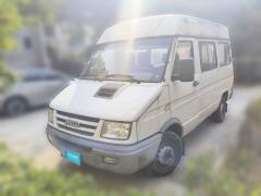 [绍兴·浙D] 依维柯依维柯得意2014款 2.5T-A35 NJ6484ACM47Z4
