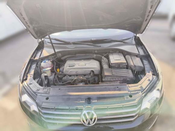 [上海·沪G] 二手大众帕萨特2014款 1.8TSI DSG尊荣版