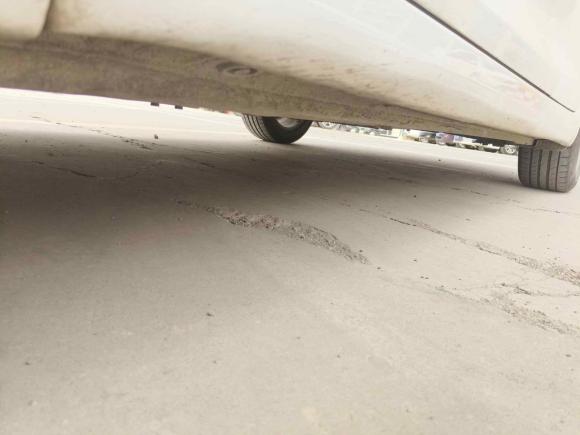 [西安·陕A] 二手现代朗动2013款 1.6L 自动尊贵型