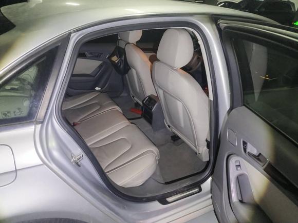 [青岛·鲁U] 二手奥迪奥迪A4L2012款 2.0 TFSI 自动技术型