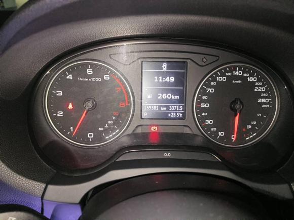 [武汉·鄂A] 二手奥迪奥迪A32014款 Sportback 35 TFSI 自动舒适型