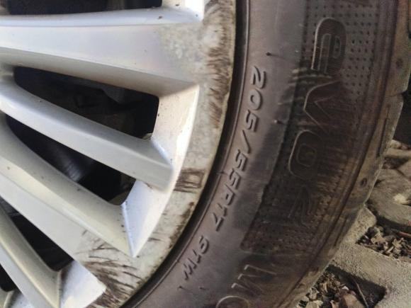 [上海·沪C] 二手宝马宝马2系旅行车2014款 220i 豪华设计套装