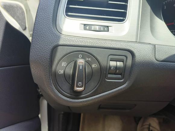 [武汉·鄂H] 二手大众高尔夫2014款 1.4TSI 自动舒适型