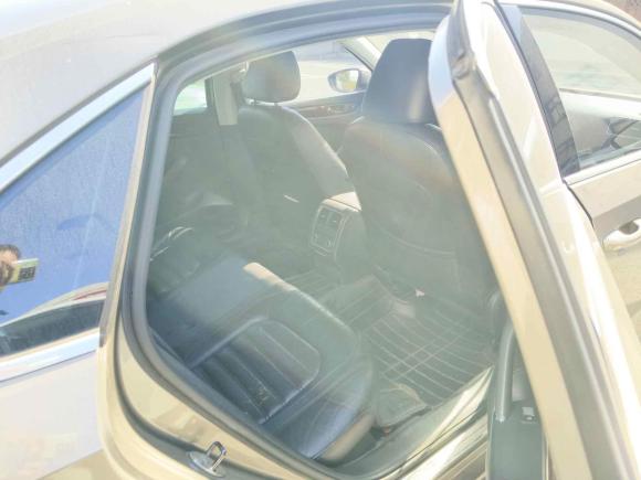 [上海·沪M] 二手大众帕萨特2011款 1.8TSI DSG御尊版