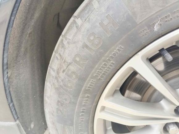 [南京·苏A] 二手凯迪拉克凯迪拉克XT52018款 25T 豪华型