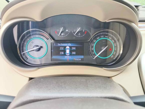 [苏州·苏E] 二手别克君越2013款 2.4L SIDI领先舒适型