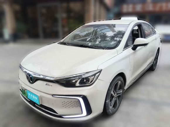 [杭州·浙A] 二手北京汽车北京EU52018款 R500 智风版