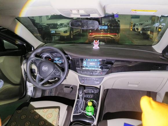 [济南·鲁A] 二手别克威朗2017款 三厢 15S 自动领先型
