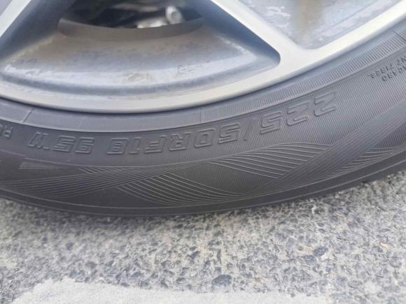 [上海·苏U] 二手宝马宝马X12018款 xDrive20Li 尊享型