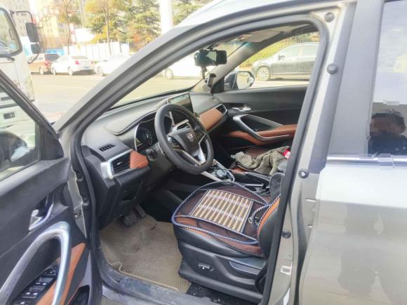 [青岛·鲁B] 二手宝骏宝骏5102017款 1.5L 自动豪华型