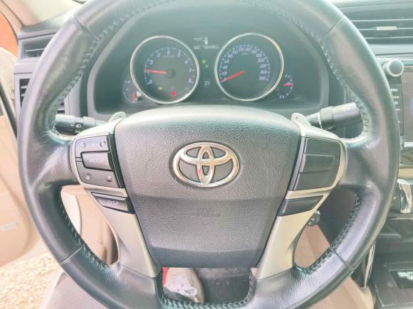 [上海·桂A] 二手丰田锐志2010款 2.5V 风尚菁英版