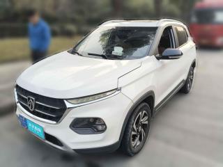 宝骏宝骏5102017款 1.5L 手动豪华型「上海二手车」「天天拍车」