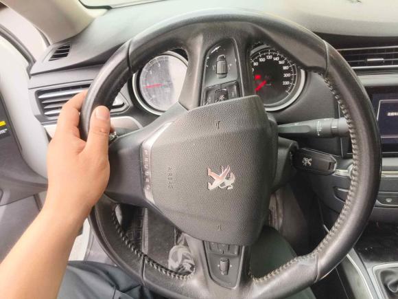 [芜湖·皖B] 二手标致标致4082015款 1.2T 自动豪华版