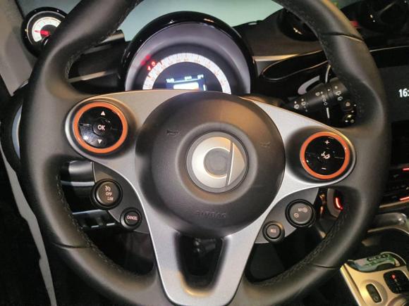 [西安·陕A] 二手smartsmart fortwo2018款 0.9T 66千瓦硬顶先锋版 国V