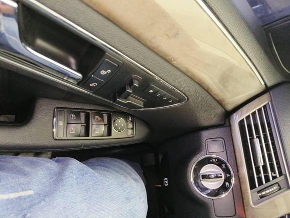 [杭州·浙A] 二手奔驰奔驰E级2010款 E 200 CGI 优雅型