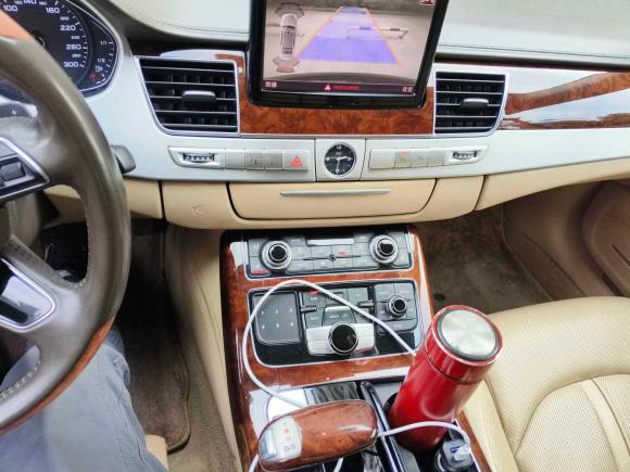 [杭州·浙A] 二手奥迪奥迪A82012款 A8L 50 TFSI quattro尊贵型