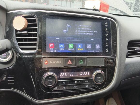 [深圳·鄂B] 二手三菱欧蓝德2018款 2.0L 两驱荣耀版 5座