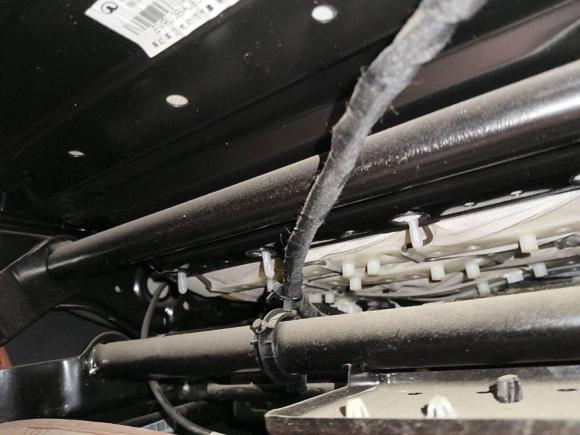 [西安·陕A] 二手哈弗哈弗H2s2017款 红标 1.5T 双离合豪华型