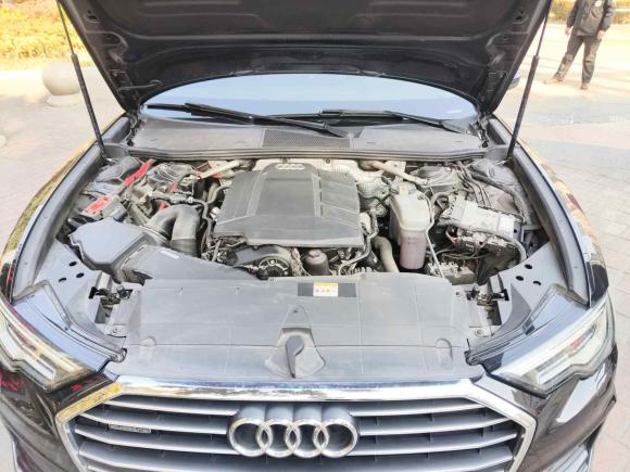 [上海·沪F] 二手奥迪奥迪A6L2021款 40 TFSI 豪华动感型