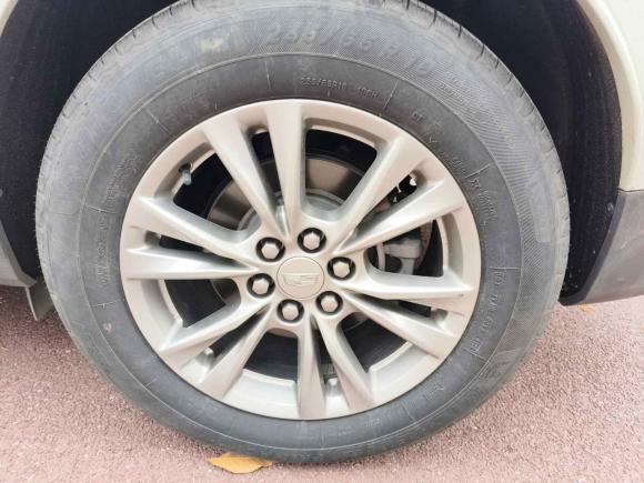 [南昌·赣A] 二手凯迪拉克凯迪拉克XT52021款 28T 豪华型