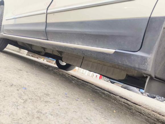 [上海·皖M] 二手凯迪拉克凯迪拉克XT52016款 28T 四驱领先型