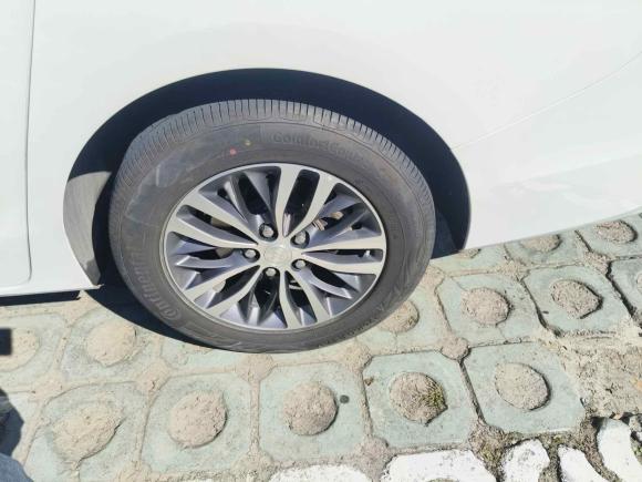 [苏州·苏E] 二手别克别克GL82022款 ES陆尊 653T 舒适型