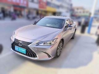 雷克萨斯雷克萨斯ES2022款 200 卓越版「南通二手车」「天天拍车」