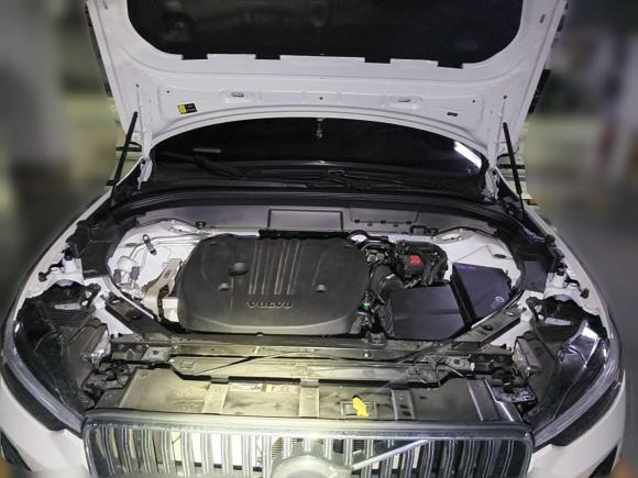 [杭州·浙A] 二手沃尔沃沃尔沃XC602025款 B5 四驱智逸豪华版