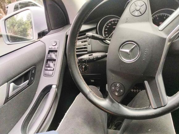 [上海·沪A] 二手奔驰奔驰R级2014款 R 320 4MATIC 商务型