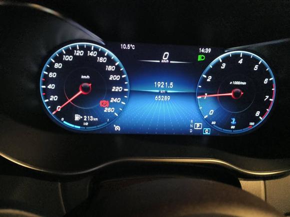 [上海·沪F] 二手奔驰奔驰GLC2021款 GLC 260 L 4MATIC 动感型