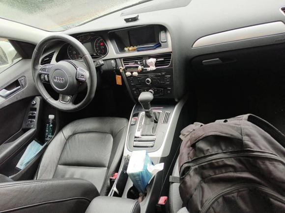 [苏州·苏E] 二手奥迪奥迪A4L2013款 35 TFSI 自动标准型