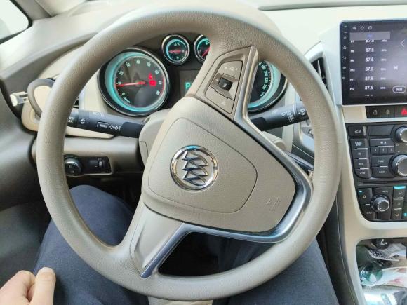 [上海·沪C] 二手别克英朗2013款 GT 1.6L 自动时尚版