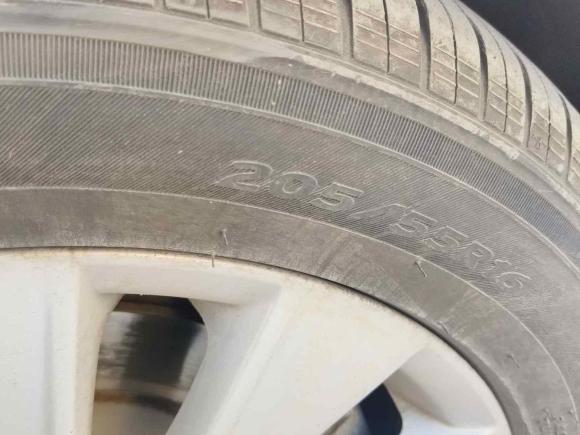 [西安·陕A] 二手大众朗逸2013款 改款经典 1.6L 自动舒适版