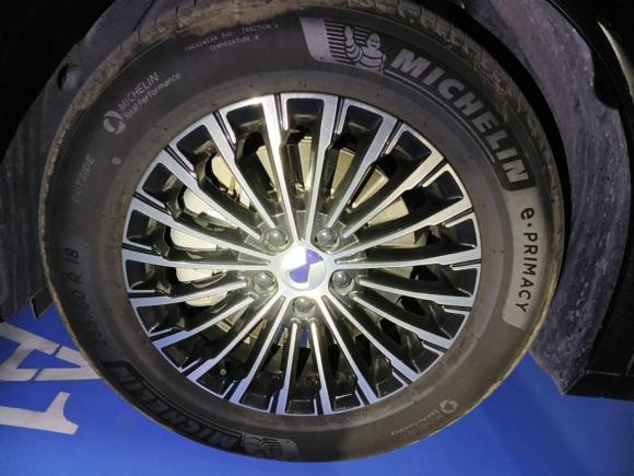 [上海·沪A] 二手腾势腾势D92024款 DM-i 1050 尊享型