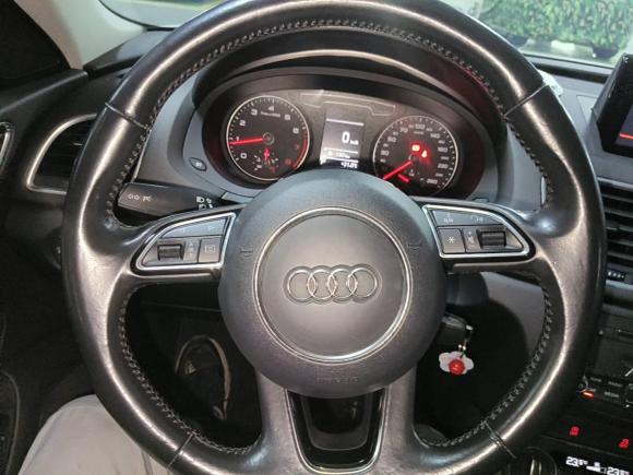 [广州·粤A] 二手奥迪奥迪Q32017款 30 TFSI 标准型