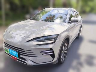 比亚迪宋PLUS新能源2023款 冠军版 DM-i 110KM 旗舰PLUS