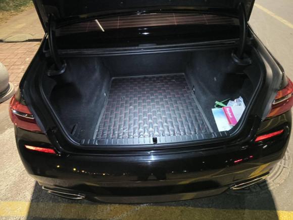 [济南·鲁A] 二手宝马宝马7系2018款 730Li 尊享型 M运动套装