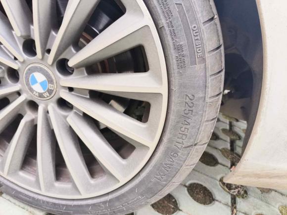 [武汉·鄂L] 二手宝马宝马3系2011款 320i双门轿跑车