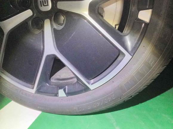 [武汉·鄂A] 二手小米汽车小米SU72024款 后驱长续航智驾版