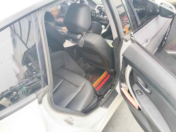 [深圳·粤B] 二手宝马宝马3系GT2017款 320i 时尚型