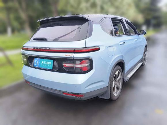 [南京·苏A] 二手宝骏宝骏RM-52019款 1.5T CVT 24小时在线尊贵型 7座