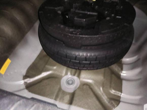 [南通·苏F] 二手别克凯越2015款 1.5L 自动经典型