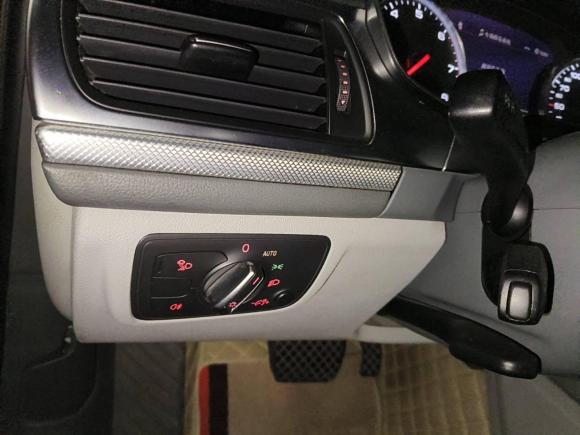 [西安·陕A] 二手奥迪奥迪A6L2012款 TFSI 标准型