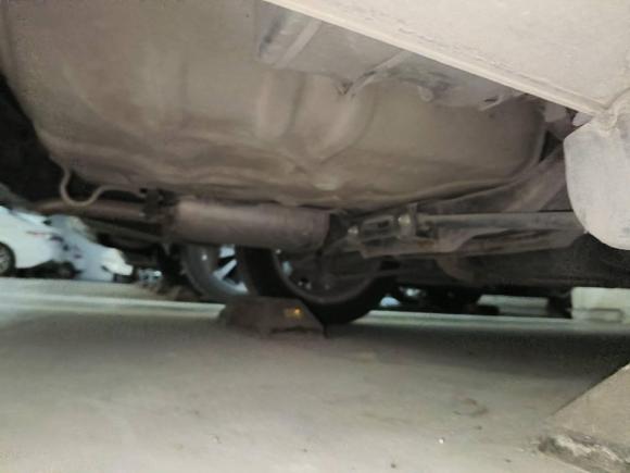 [西安·陕A] 二手别克凯越2013款 1.5L 手动尊享型