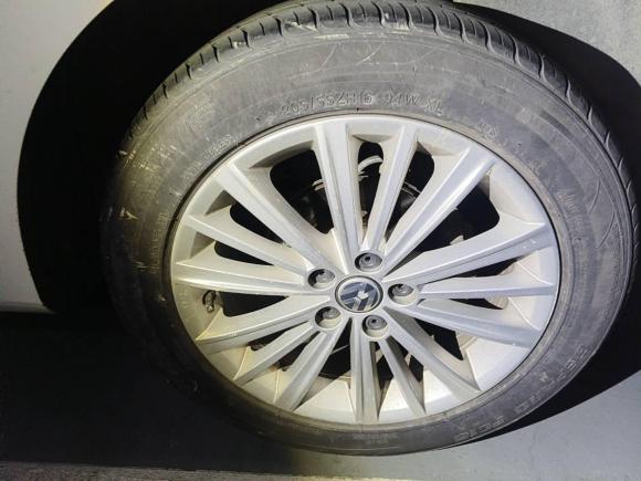 [杭州·浙A] 二手大众朗行2013款 1.6L 自动舒适型