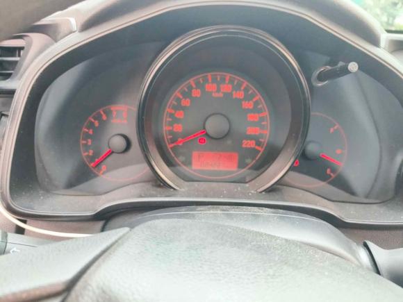 [南通·苏F] 二手本田飞度2018款 1.5L CVT舒适天窗版