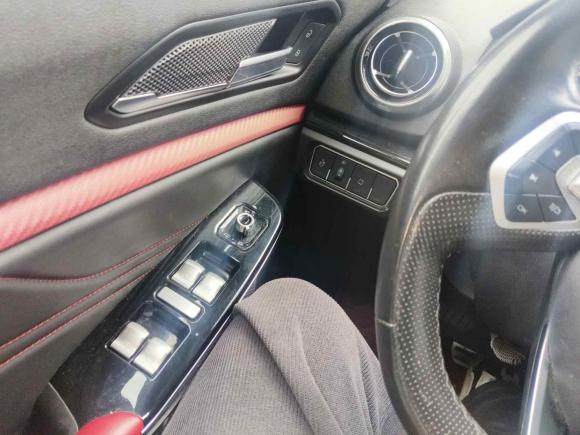 [杭州·浙A] 二手魏牌魏牌 VV52017款 2.0T 旗舰型