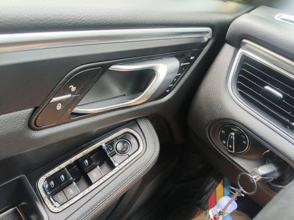 [上海·沪B] 二手保时捷Macan2017款  Macan 2.0T