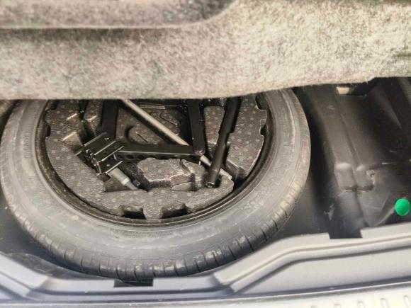 [上海·沪A] 二手领克领克012017款 2.0T 两驱耀Pro版