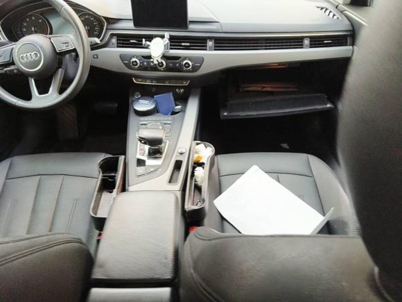 [杭州·浙A] 二手奥迪奥迪A4L2018款 30周年年型 40 TFSI 时尚型